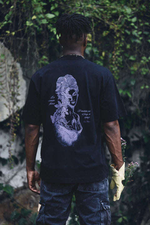 Camiseta Ashes  Negra